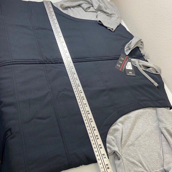 Travis Mathew Men's 3XL Scavenger Heater Tech Hoodie Vest Black Heather Grey NEW - Picture 4 of 10